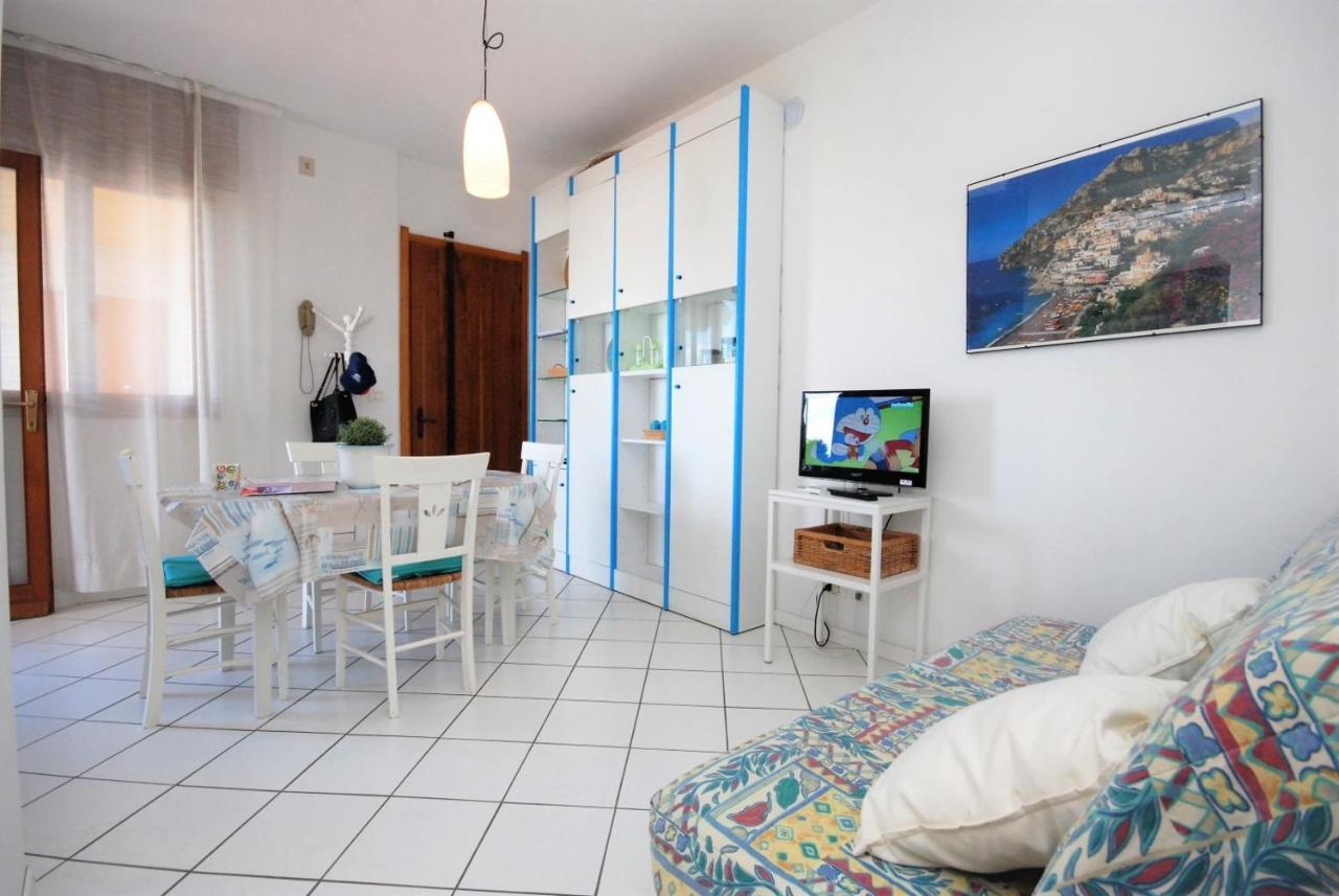 Lucerna Lägenhet Lignano Sabbiadoro Exteriör bild